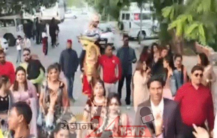 image_750x_63772dda1f134