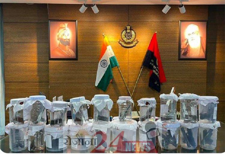 image_750x_63904840db983